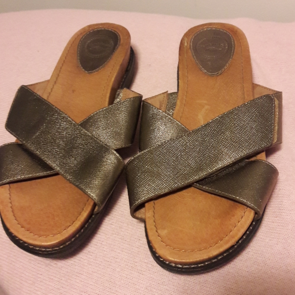 Nurture Wedge Slides